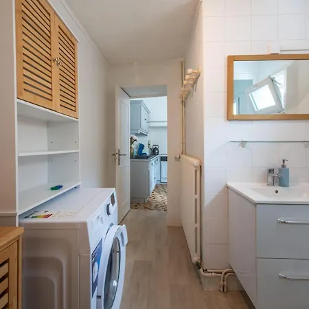 Hébergement de vacances Brise Lavalloise - Wifi - Centre Laval (Mayenne)